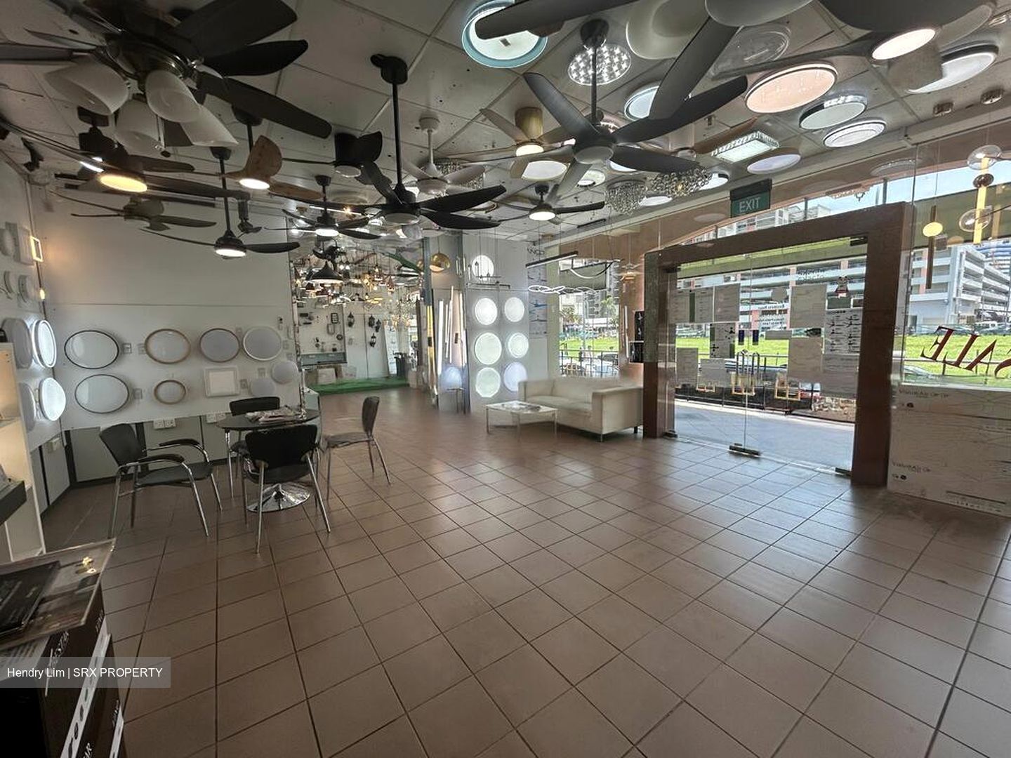 New World Centre (D8), Shop House #521323581
